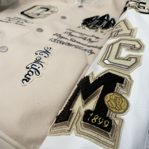 ブランドジャケット角部分ディテール